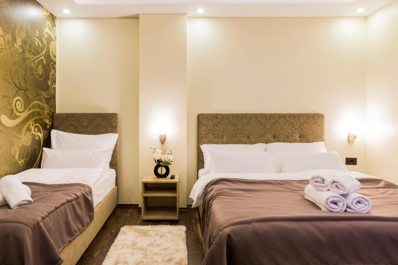 Madison Inn Suites - Wilson'S Square Belgrade Exterior photo